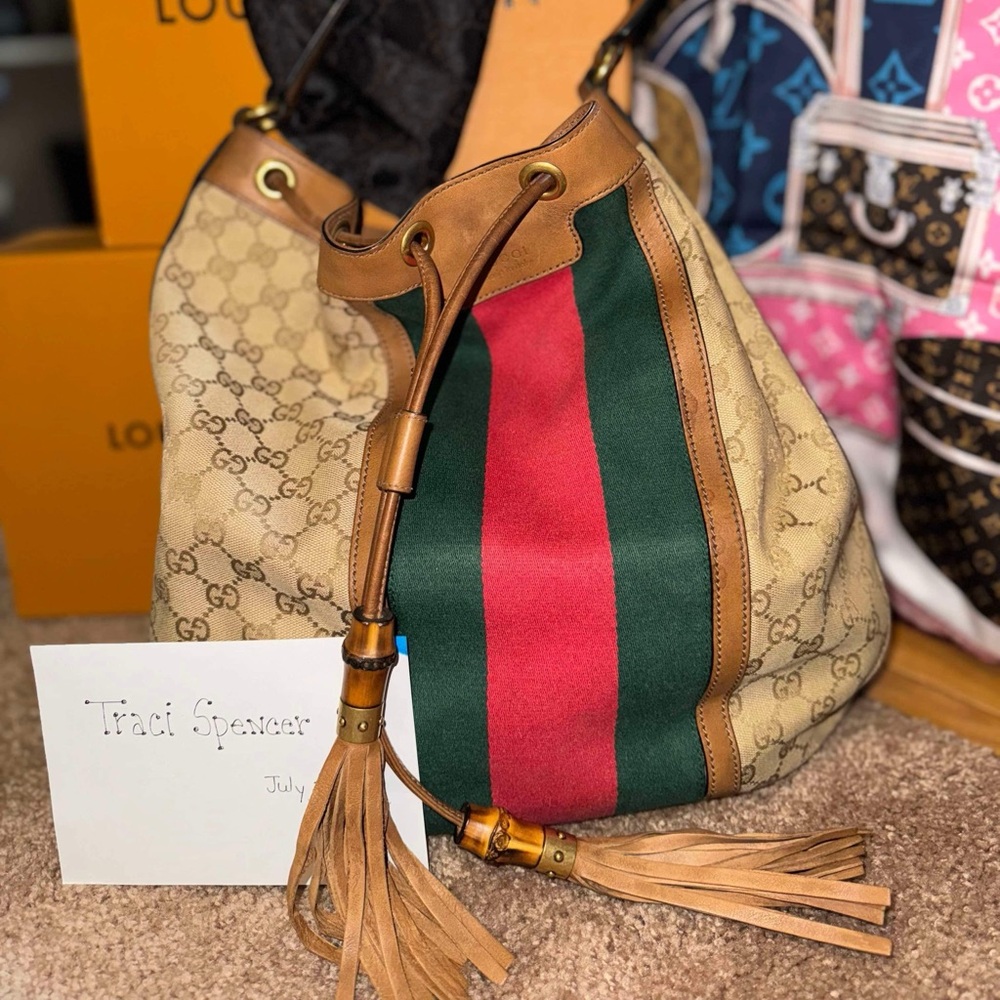 Gucci hobo drawstring, shoulder bag